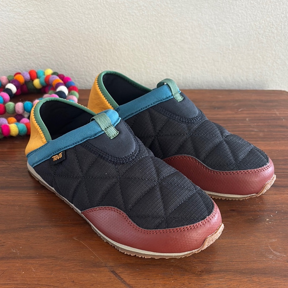 Teva Kids' Reember Moccasin Mules Size 4